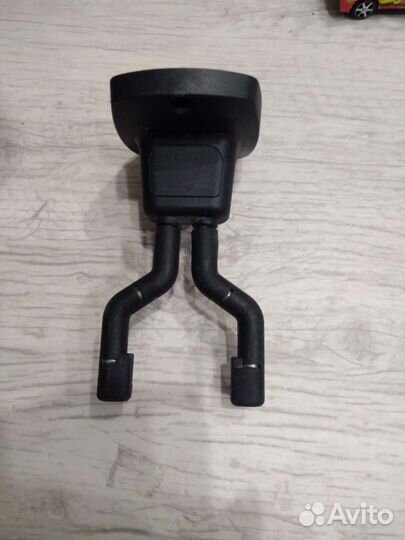 Держатель настенный для гитары (крюк)