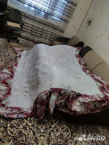 Покрывало для кровати с чехлами для думок шелк