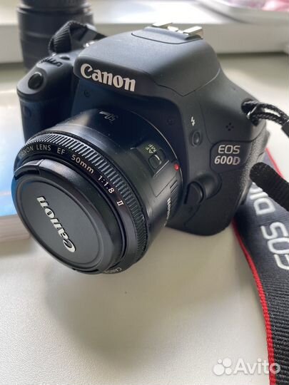 Зеркальный фотоаппарат canon 600d