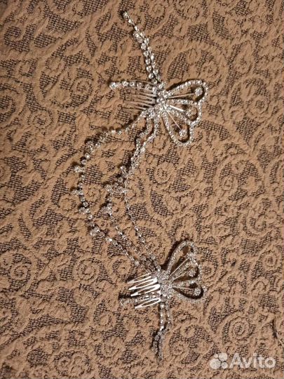 Колье ожерелье