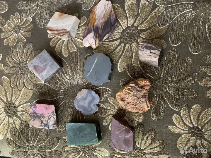 Камни минералы друзы