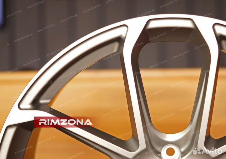 Кованые диски R21 Porsche Taycan