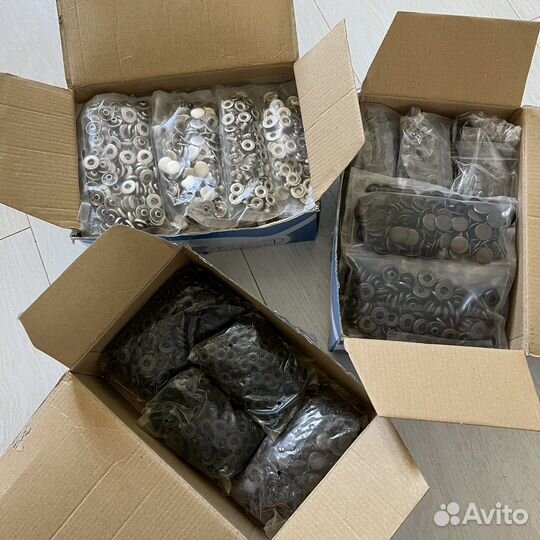 Кнопки альфа 15 мм 3 цвета