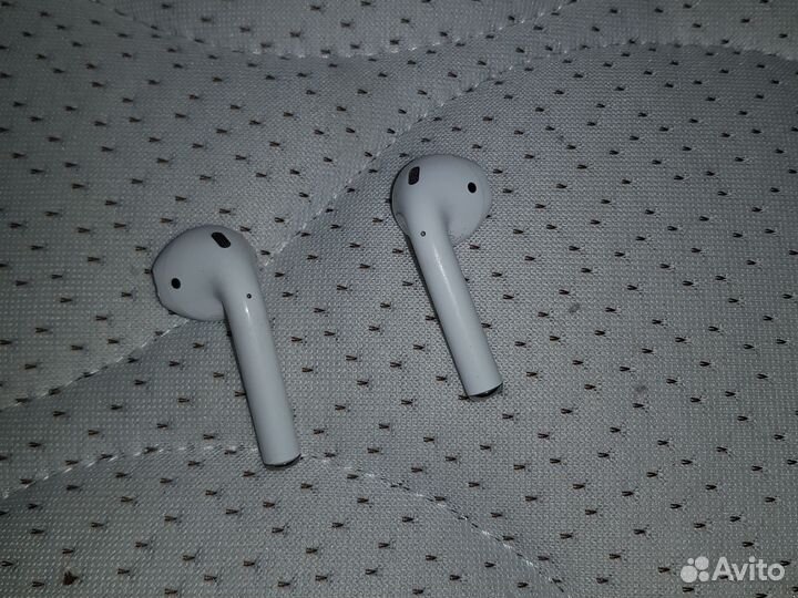 Airpods 1 наушник левый