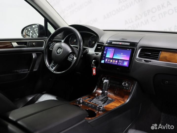 Volkswagen Touareg, 2010