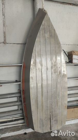 Лодка Wellboat 30