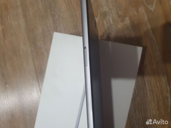 Продам iPad air 2 128GB cellular+ wifi