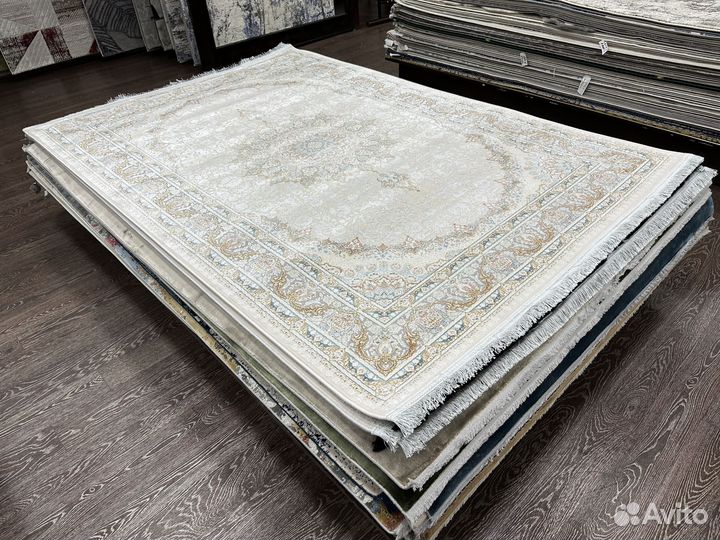 Ковер новый 1.6х2.3 Иран