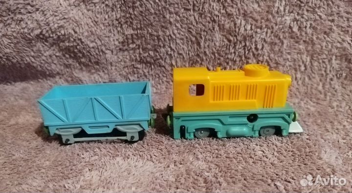 Паровоз трактор лодки СССР колкий пластик Пинг пон