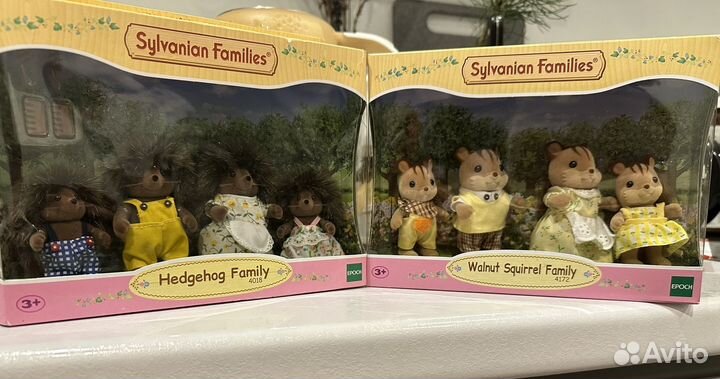 Sylvanian families Семья ежиков семья белок
