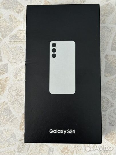 Samsung Galaxy S24, 8/128 ГБ