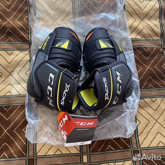 Налокотники CCM tacks 9080