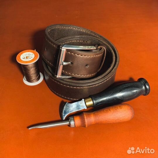 Кожанный ремень ручной работы