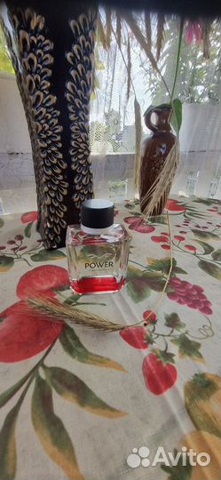 Продам мужскую туалетную воду