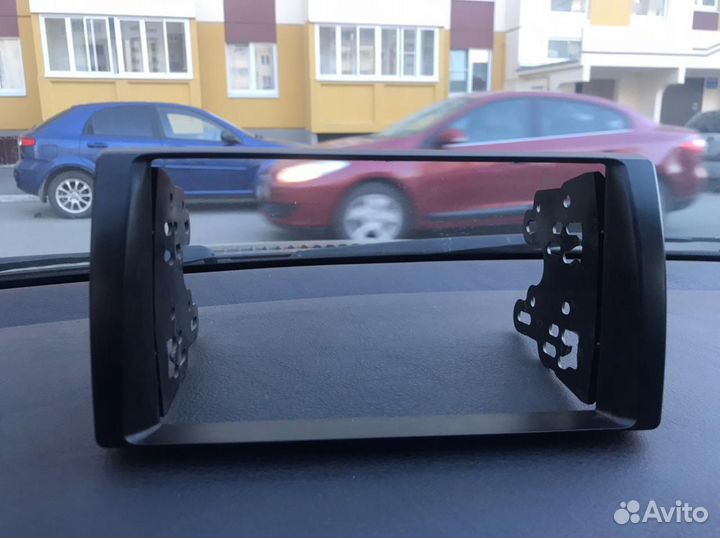 Переходная рамка 2din для Toyota Camry