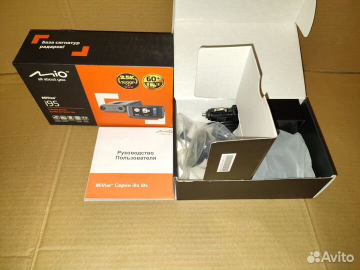 NEW Mio MiVue i95 видеорегистратор с радаром и GPS