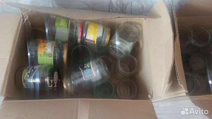 Банки, фужеры, бокалы, пивные кружки