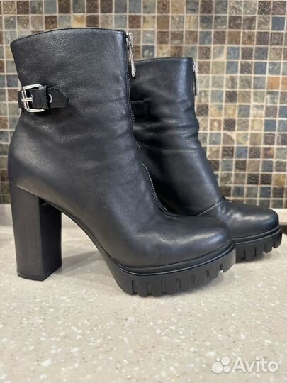 Ботильоны loriblu 37