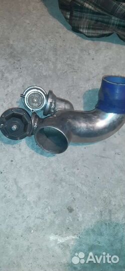 Впускной патрубок rb26dett под перепускной клапан