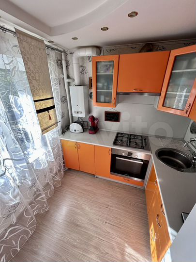 2-к. квартира, 44,5 м², 2/4 эт.