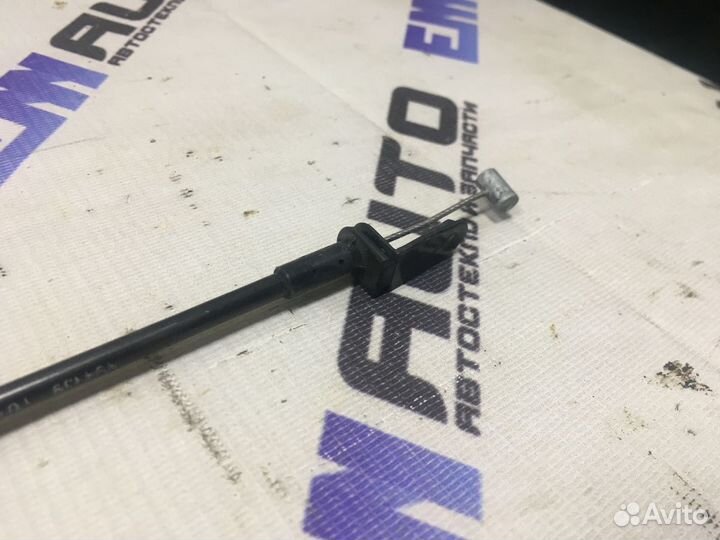 Трос замка двери передней Форд Фокус 2 купе