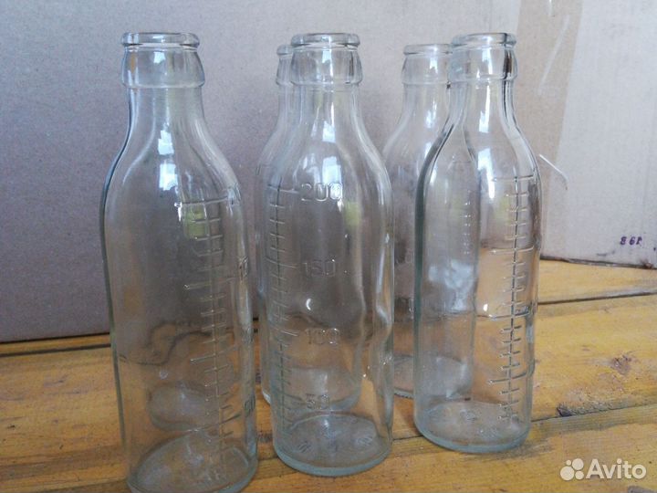 Бутылка стеклянная 0.2л, 6 штук в одни руки