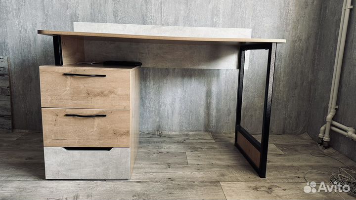 Компьютерный стол бу