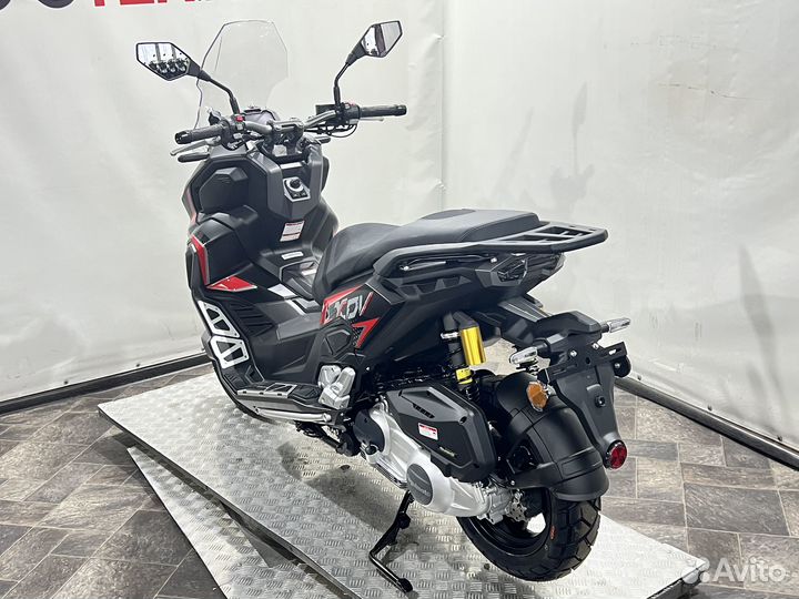 Скутер Regulmoto XDV 300i в наличии