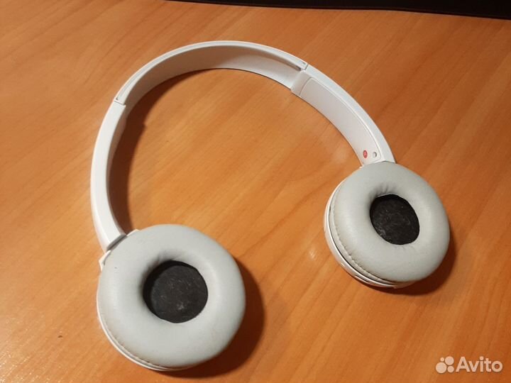 Наушники Sony