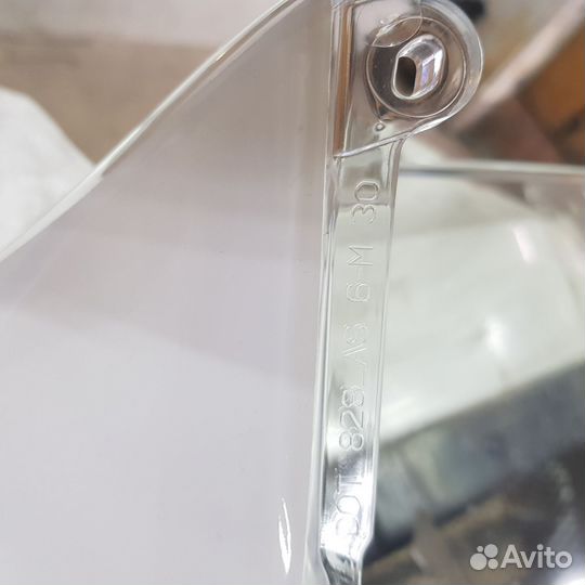 Ducati panigale 1199 стекло