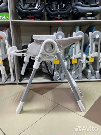 Стульчик-шезлонг для кормления luxmom Q1