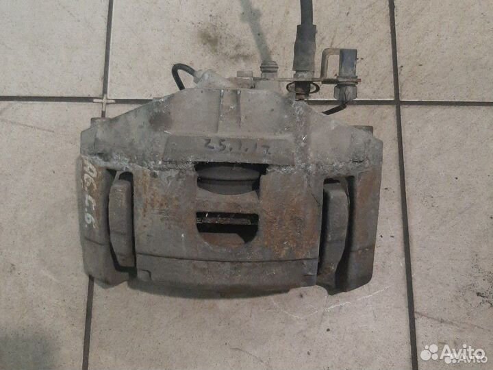 Тормозной суппорт передний правый Audi а6 с6