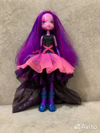 Кукла монстер хай