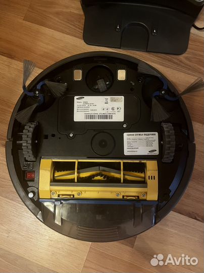 Робот-пылесос Samsung navibot SR8895, Корея