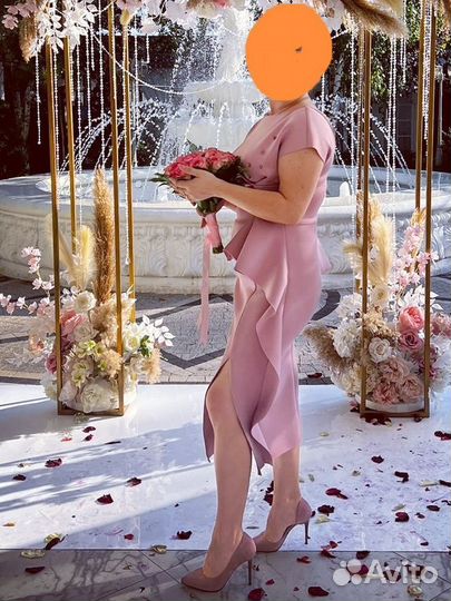 Вечернее платье