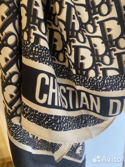 Шарфы и палантины