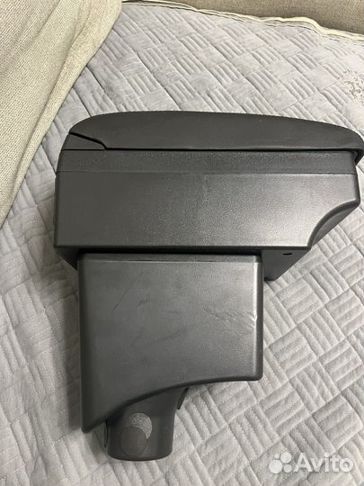 Подлокотник nissan almera g15