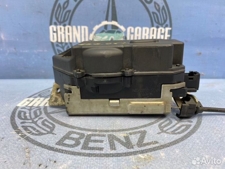 Замок багажника Mercedes-Benz R-Class W251