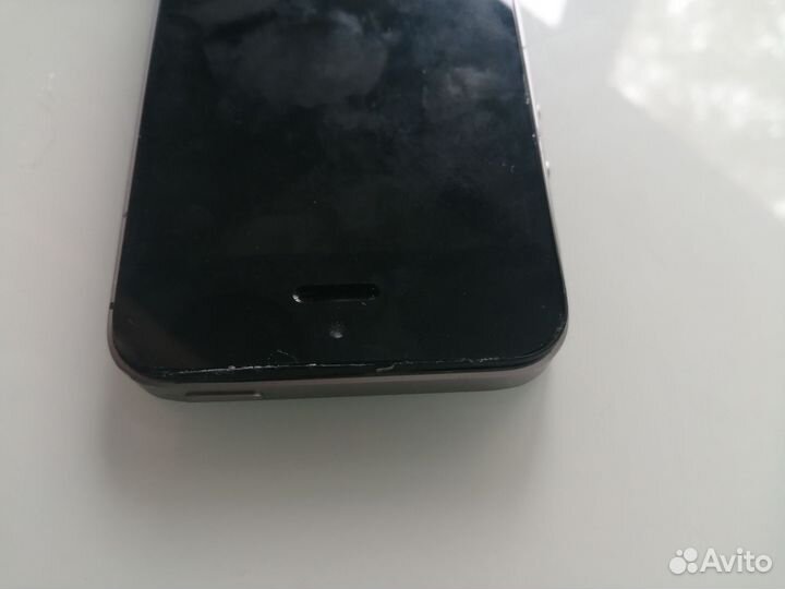 Телефон iPhone