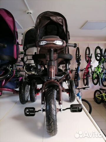 Трехколесный велосипед