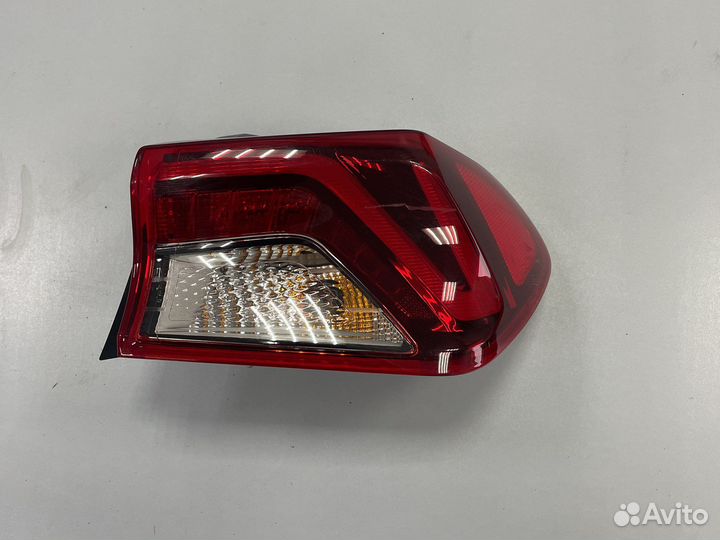 Фонарь правый Kia K5 Led Оригинал