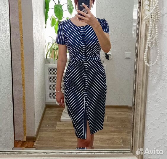 Платье женское 42 44