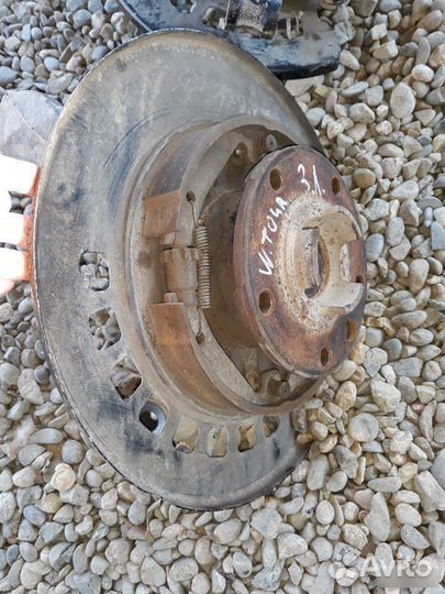 Задняя цапфа Volkswagen Touareg