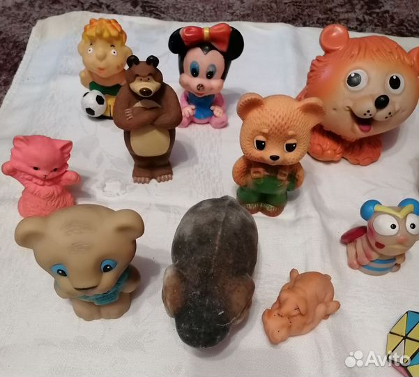 Игрушки резиновые