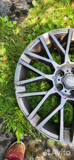 Momo Mendex M7 235/50 R18