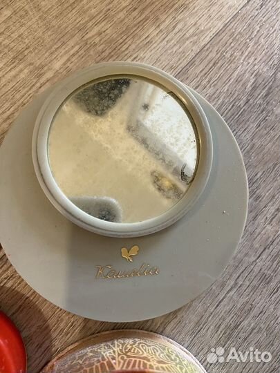 Набор косметики времён СССР