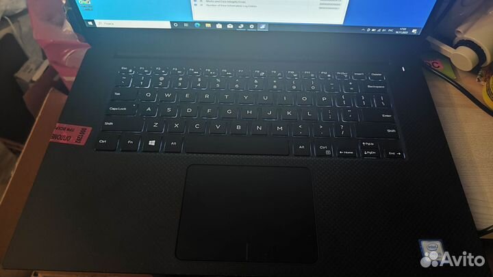 Dell Precision 5540 Ci5-9400 16 512 15