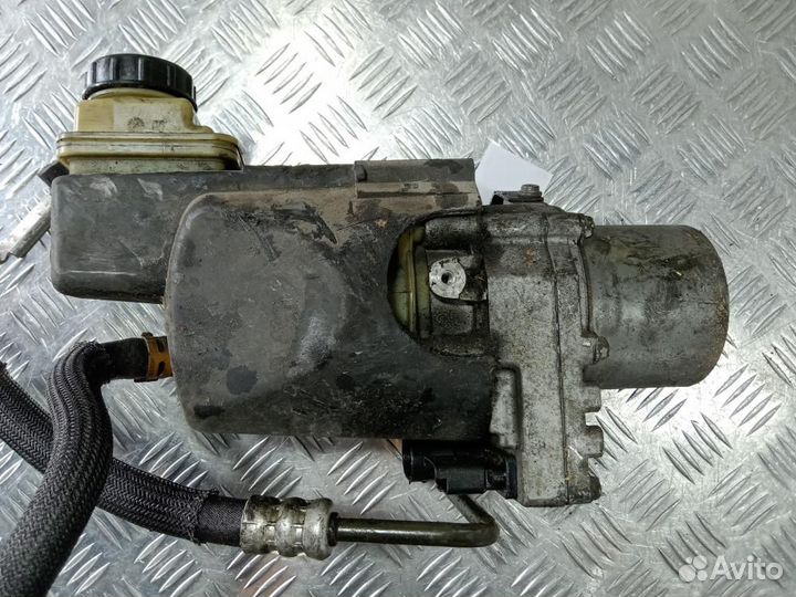 Насос эур 491100023R Renault Laguna 3 (2007-2015)