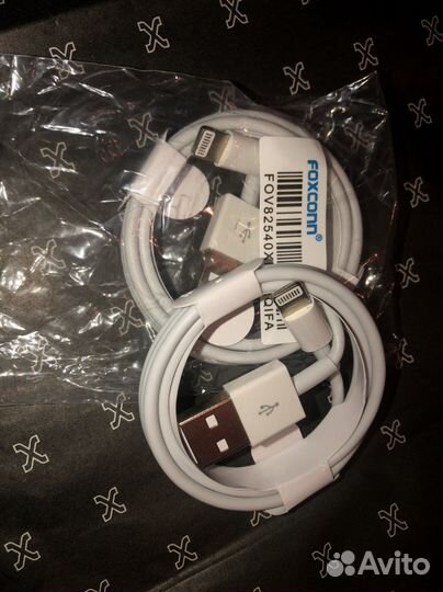 Кабель для зарядки iPhone