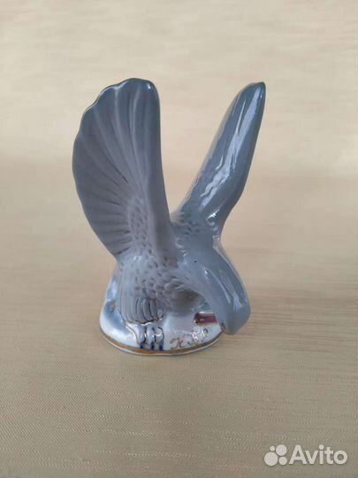 Статуэтка Орёл